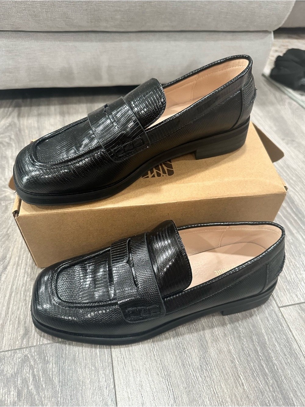Women's Black Textured Penny Loafers - Sleek Slip-On Flats